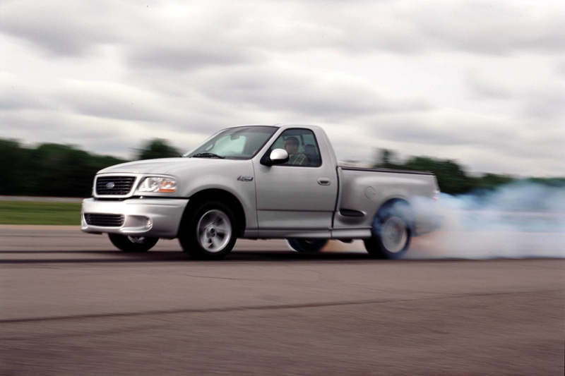 Illustration for article titled Truck Yeah! 1000+RWHP Turbo Ford Lightning